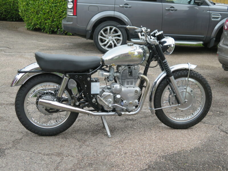 A 1968 Royal Enfield Interceptor MK1A TT7 – Charterhouse Motorcycle Auction