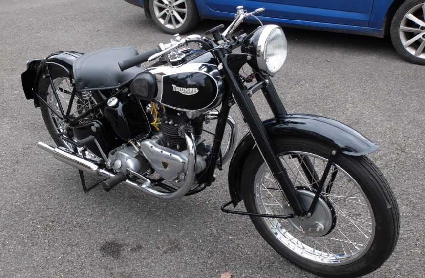 1947 Triumph 3T Deluxe