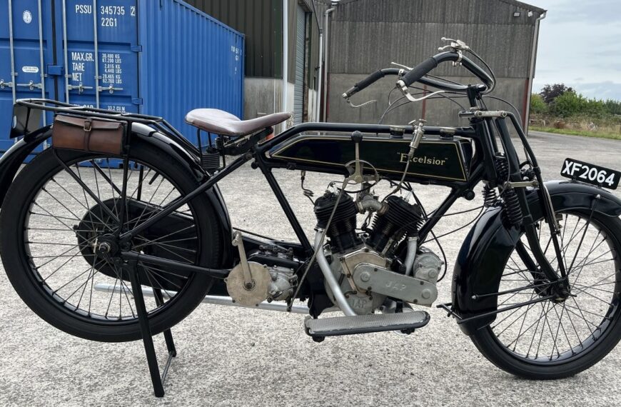 1921 Excelsior Big Twin 8hp