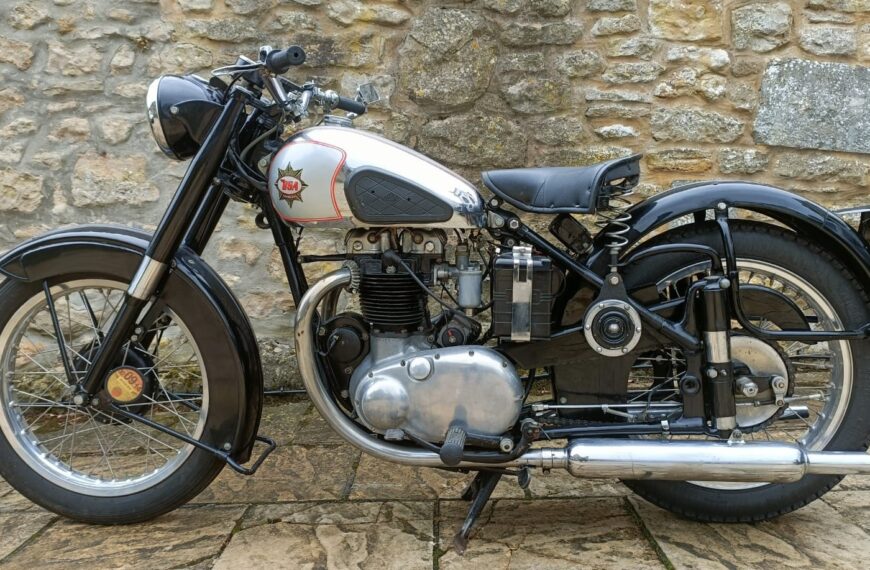 1949 BSA A7 Star Twin