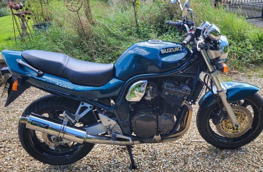 1996 Suzuki Bandit 1200 – £2,875