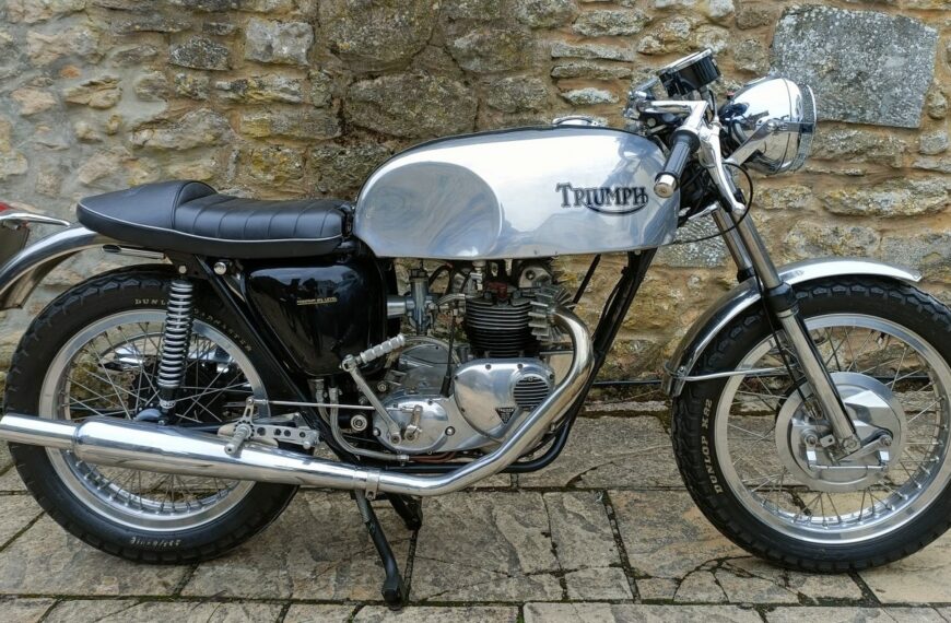 1963 Triumph Tiger 100SS Café Racer